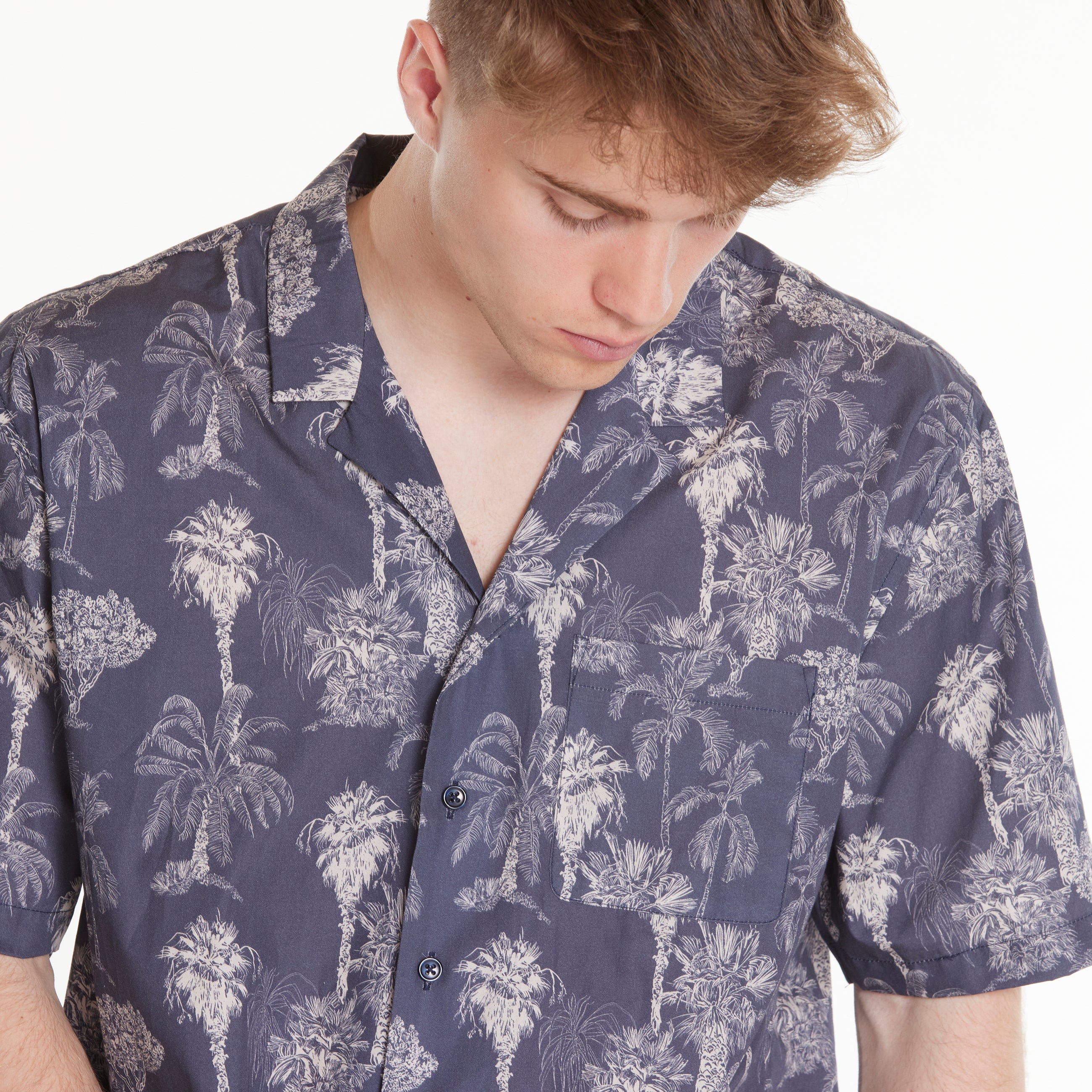 ByGarment Makers Elmer Palm SS Shirt Shirt SS 3096 Navy Blazer