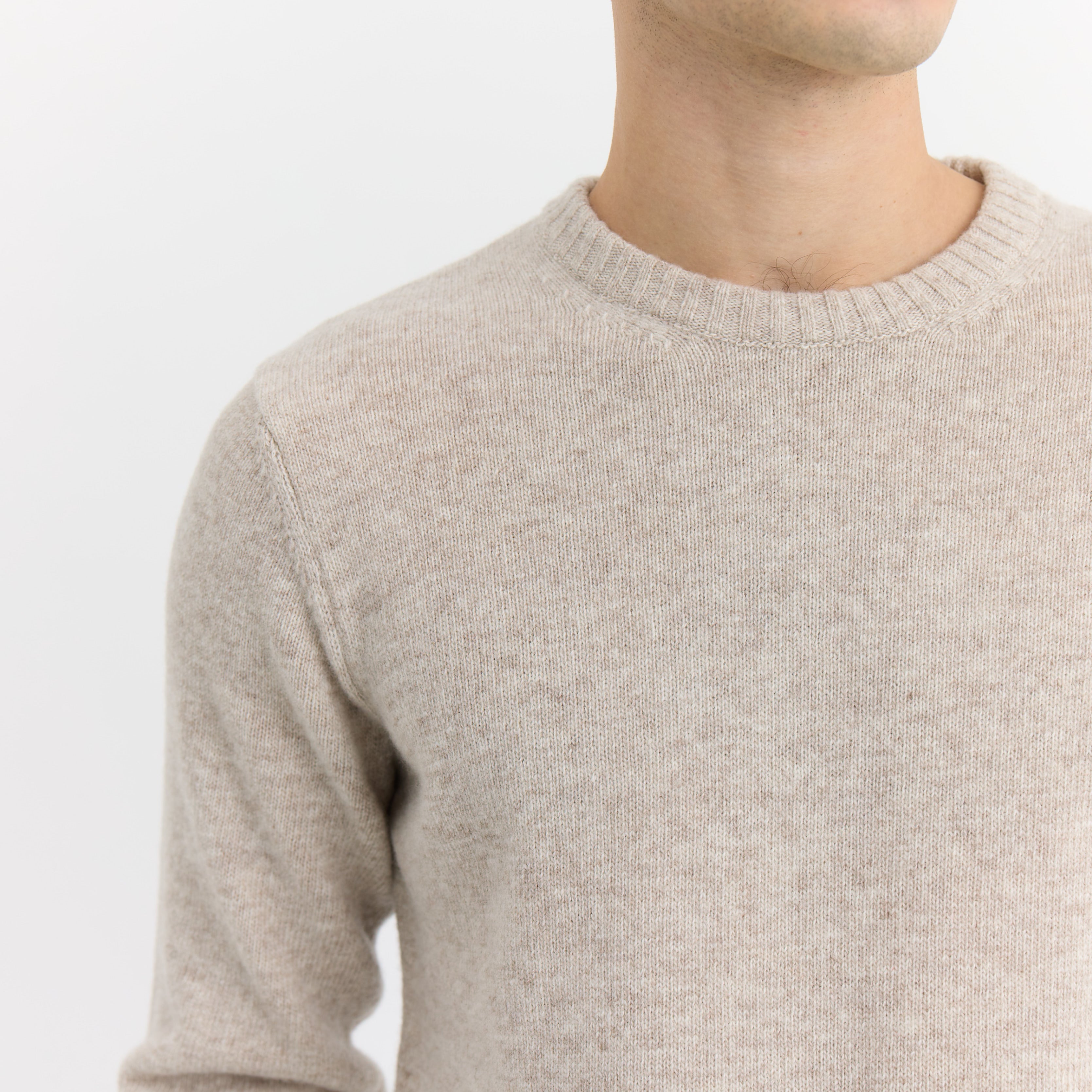 ByGarment Makers Franz O-neck Wool Knit Knit 1110 Dark Sand