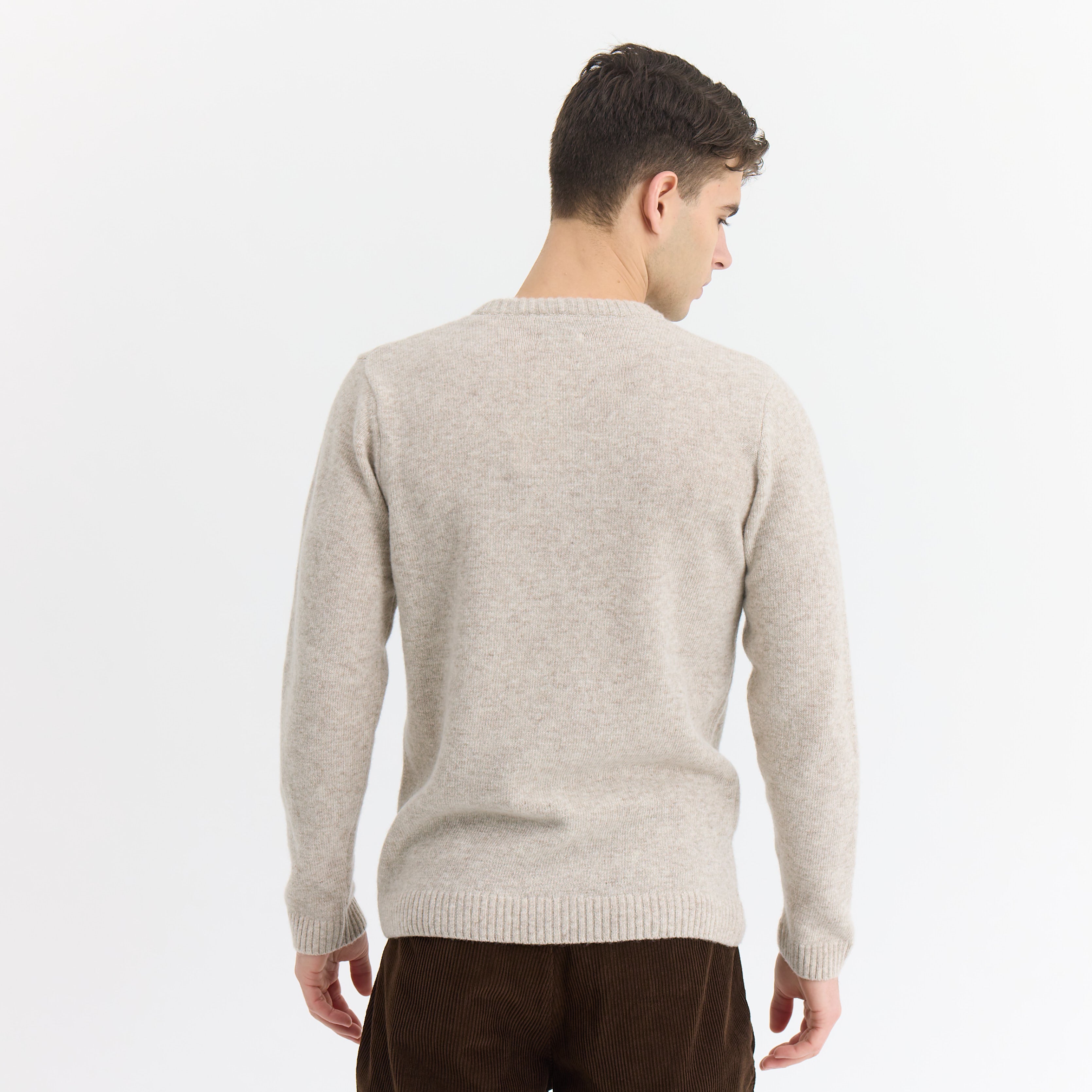 ByGarment Makers Franz O-neck Wool Knit Knit 1110 Dark Sand