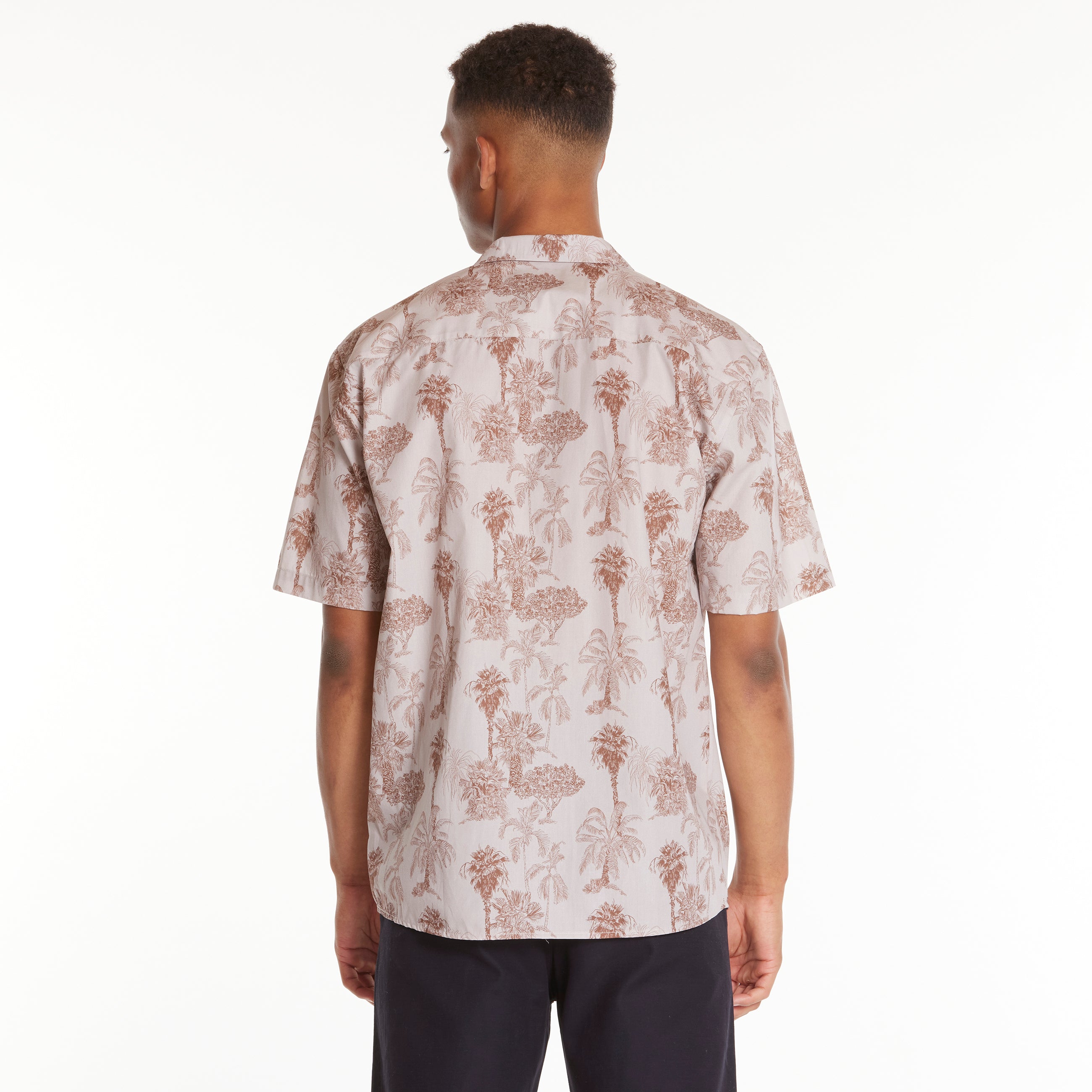 ByGarment Makers Elmer Palm SS Shirt Shirt SS 1130 Honesty